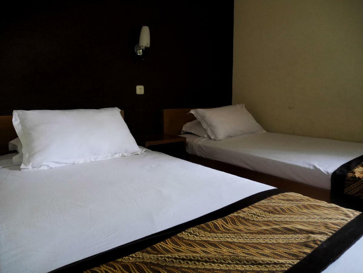 Rumah Tawa Hotel Syariah Bandung Exteriér fotografie